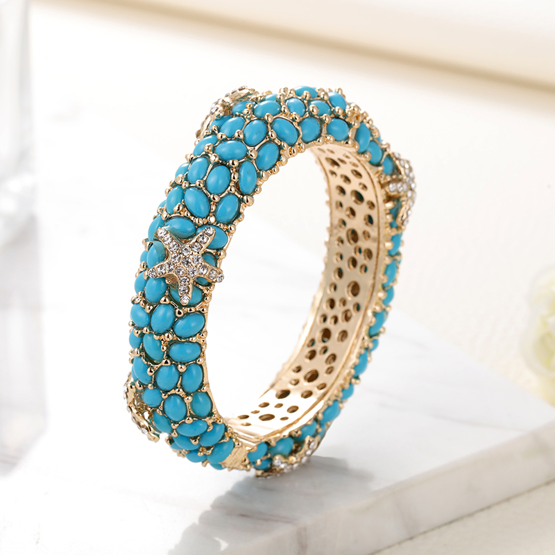 Sally's Paradise Christmas gif - огляд і ціна Paradise Jewelry & Watches Llc Miami